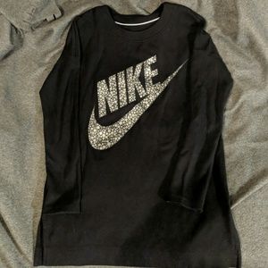 Nike Other - Nike sweatshirt Nike Other - Nike sweatshirt